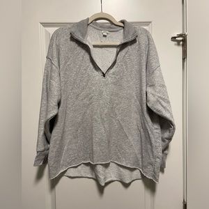 American Eagle grey pullover. 1/4 zip.
